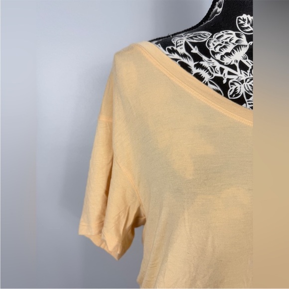American Eagle orange sherbet loose fit v neck soft & sexy top size medium - Picture 2 of 11